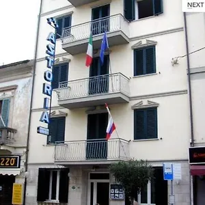 Astoria 3*, Viareggio Italia